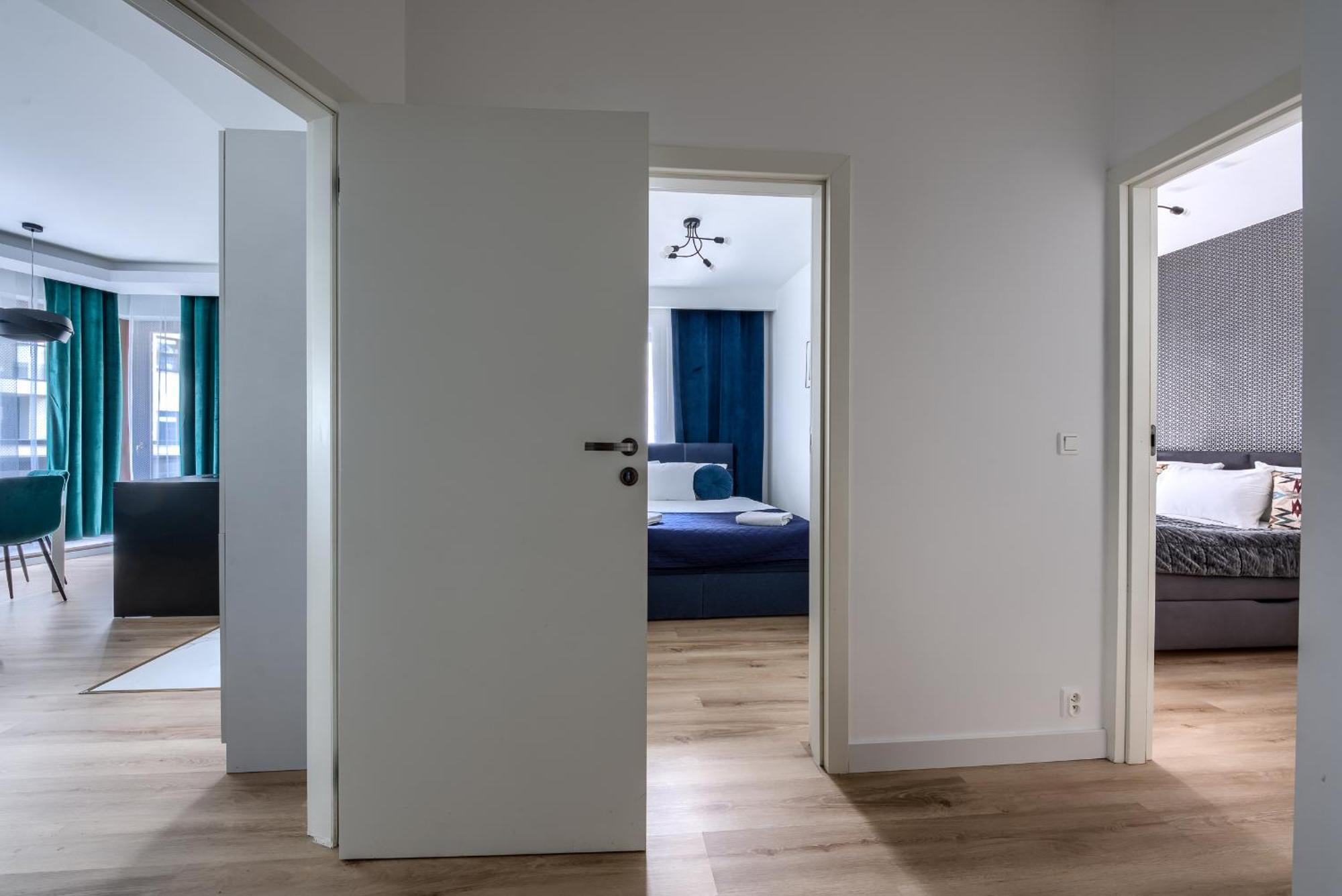 Kazou Arkadia Warsaw